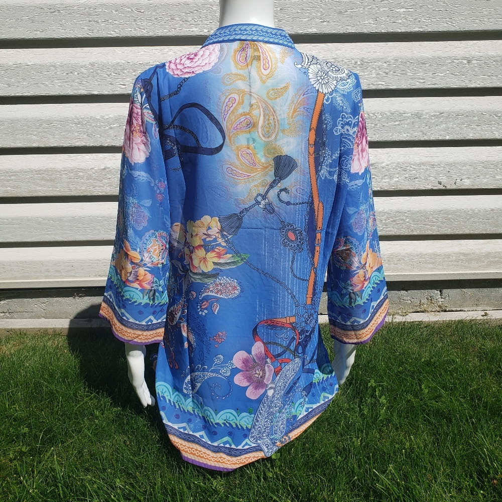 Tunic - Picture 3 of 4